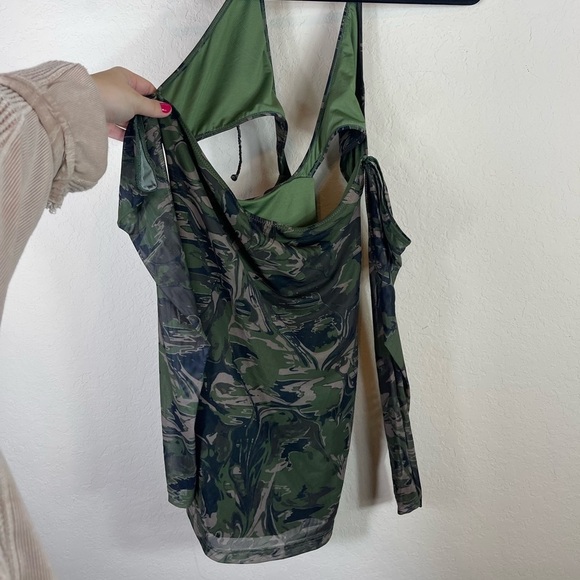 Stylish Green Camo Mini Dress - Picture 12 of 12